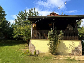 Cozy Quiet Retreat 70km from Sofia